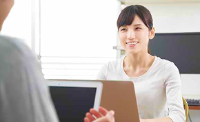 キャリアコンサルティング画像